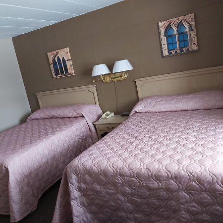 Arnprior Motor Inn Luaran gambar