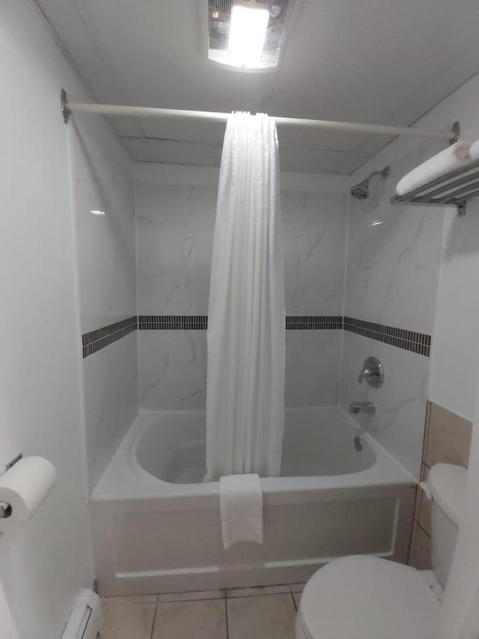 Arnprior Motor Inn Luaran gambar