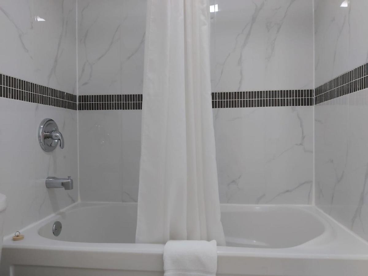 Arnprior Motor Inn Luaran gambar