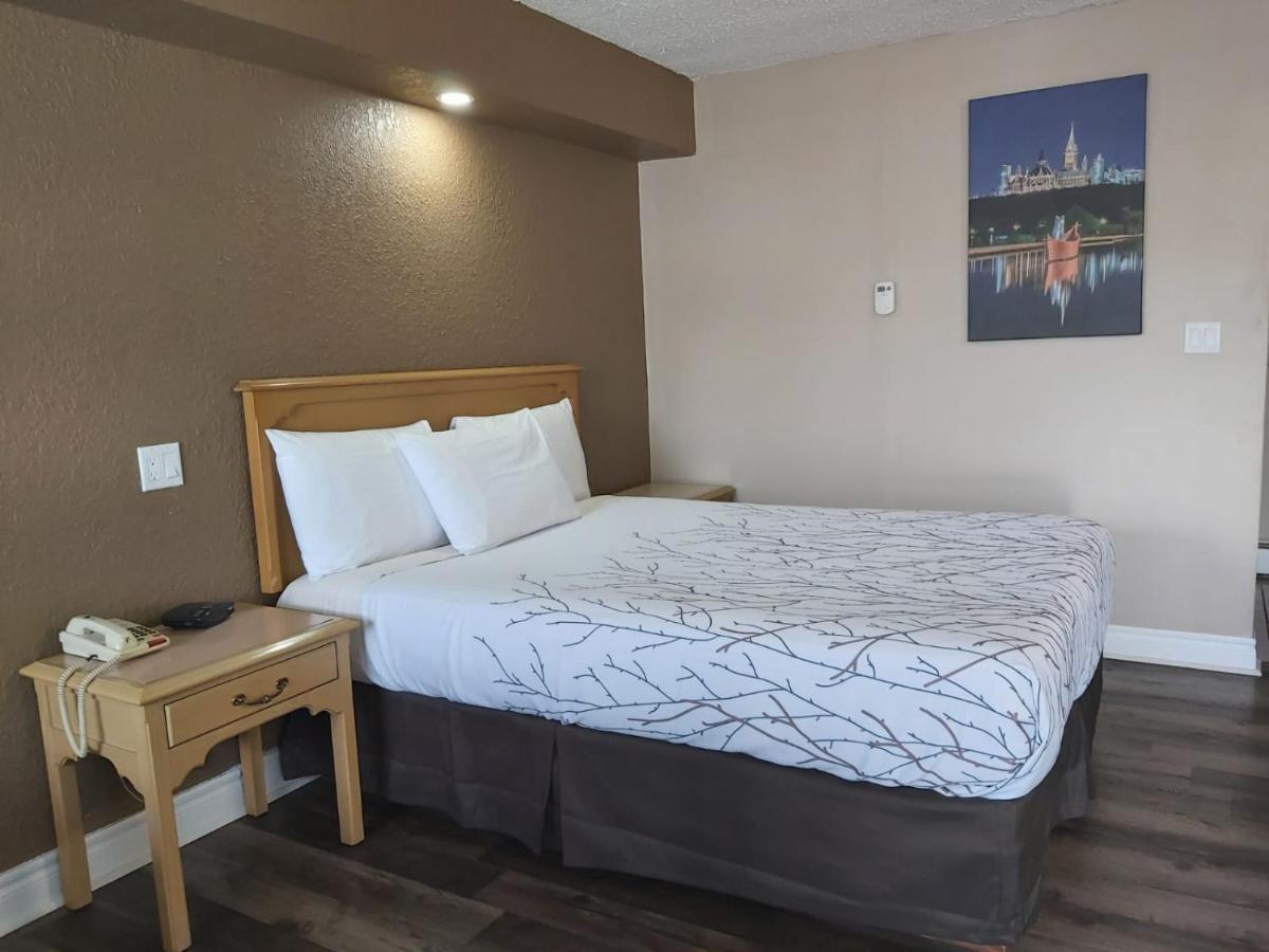 Arnprior Motor Inn Luaran gambar